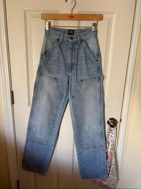 BDG Faded Light Blue Relaxed Carpenter Jeans size 24